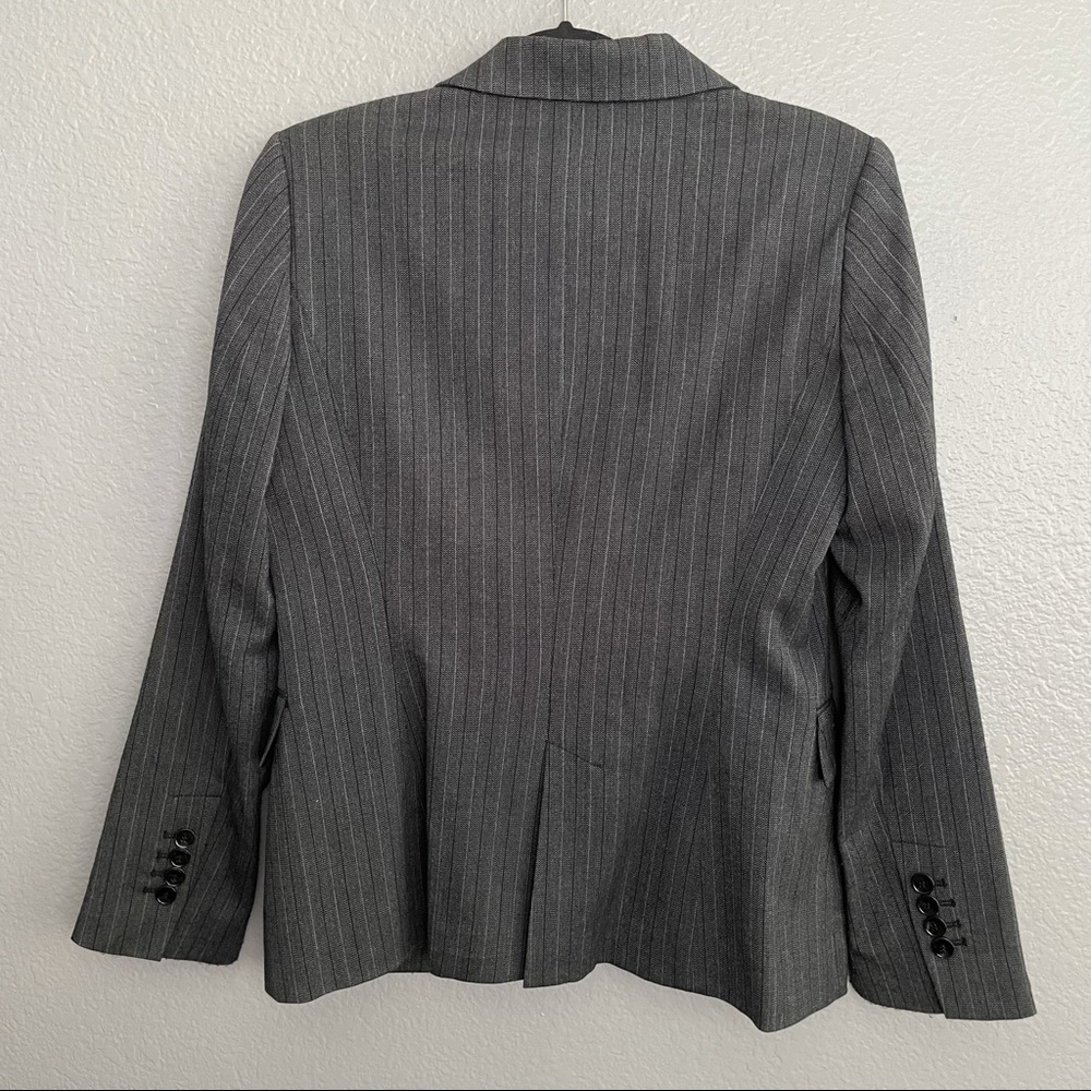 Zara Basic Gray Pinstripe Blazer Jacket - image 3